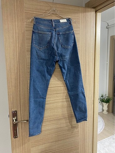 26 Beden mavi Renk Mavi jeans pantolon