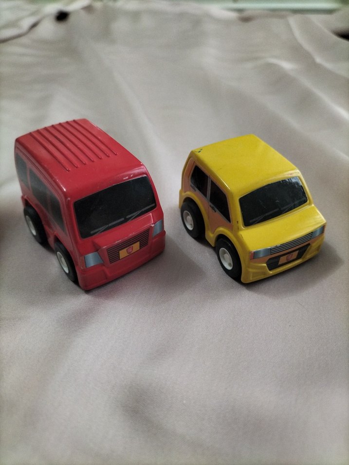 Renkli Oyuncak Araba Seti - Görsel 5