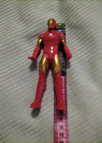 Iron Man Figürü - Görsel 3