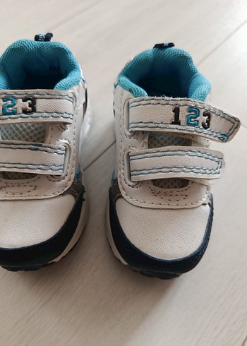 21 Beden beyaz Renk Beyaz Erkek Çocuk Spor Ayakkabı Velcro