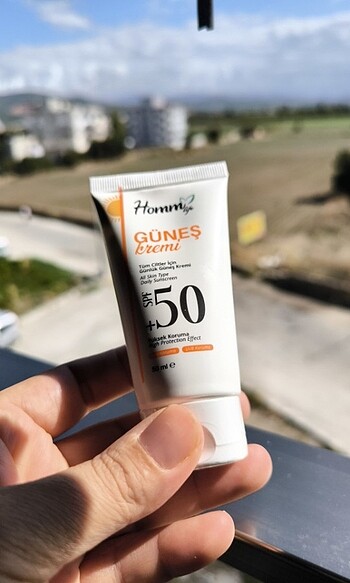 GÜNEŞ KREMİ 