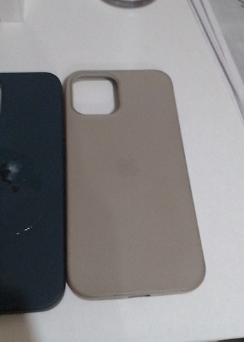 Düğmeli Koyu Yeşil Street Wear Telefon Kılıfı 12 pro max - Görsel 6