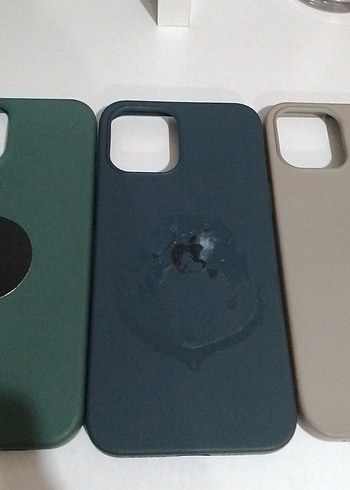 Düğmeli Koyu Yeşil Street Wear Telefon Kılıfı 12 pro max - Görsel 5