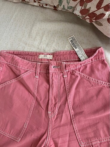 Pembe kot pantolon