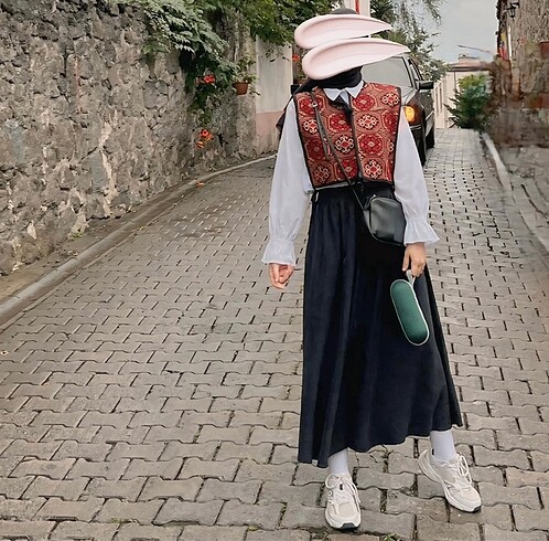 Diğer Özel üretim pelerin ????