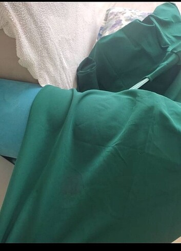 40 Beden yeşil Renk Esma Karadağ elbisesi