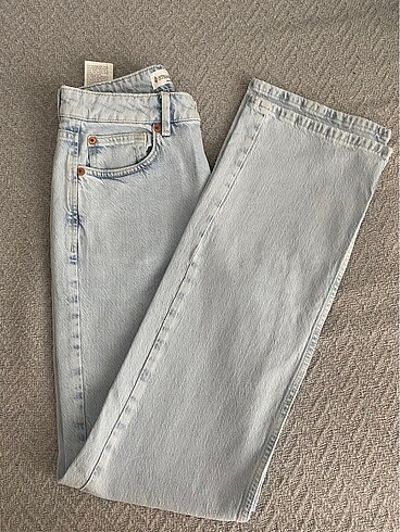 Stradivarius long straight fit sıfır jean