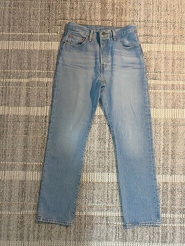 Levis 501 mavi jean