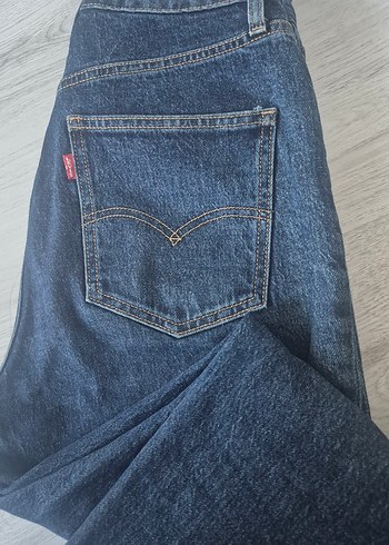 Levis Koyu Mavi Denim Jean