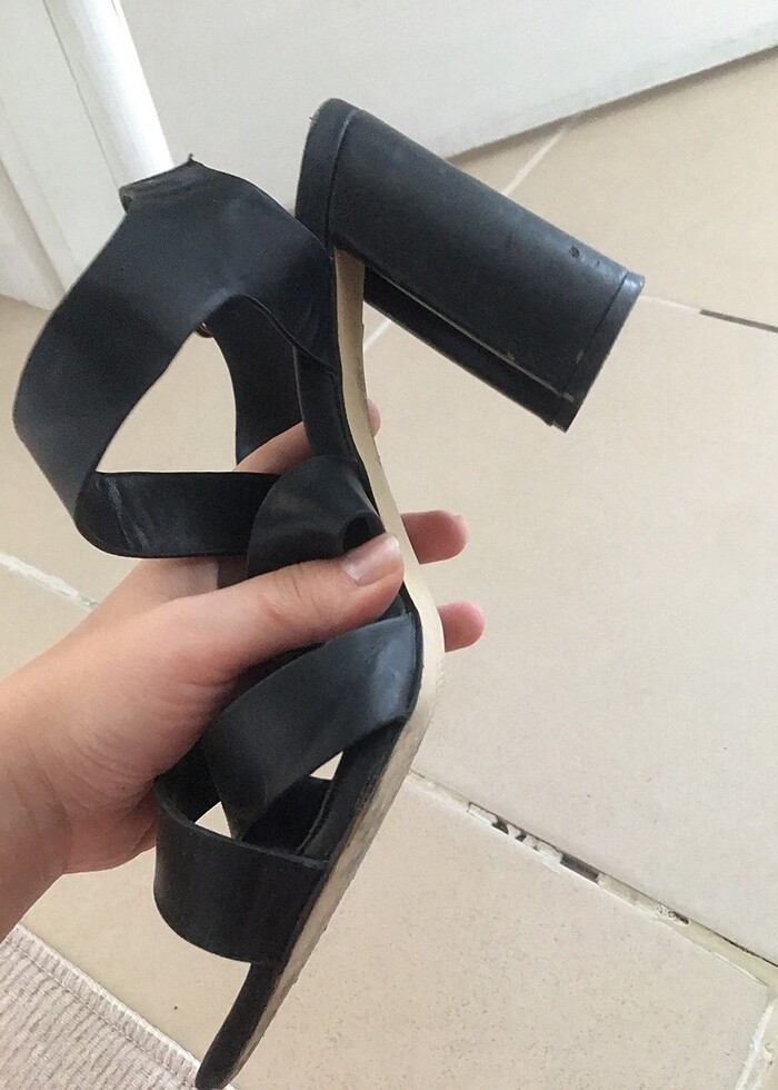 Topuklu sandalet - Görsel 4