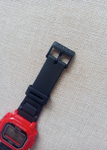  Beden kırmızı Renk Casio Dijital Saat