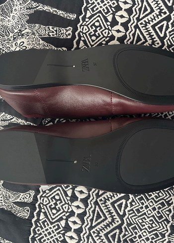 Zara Zara bağcıklı deri babet