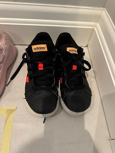 31,5 adidas unisex