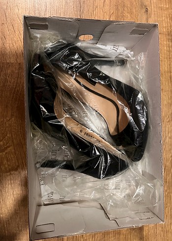 Klasik Siyah Stiletto - Görsel 3