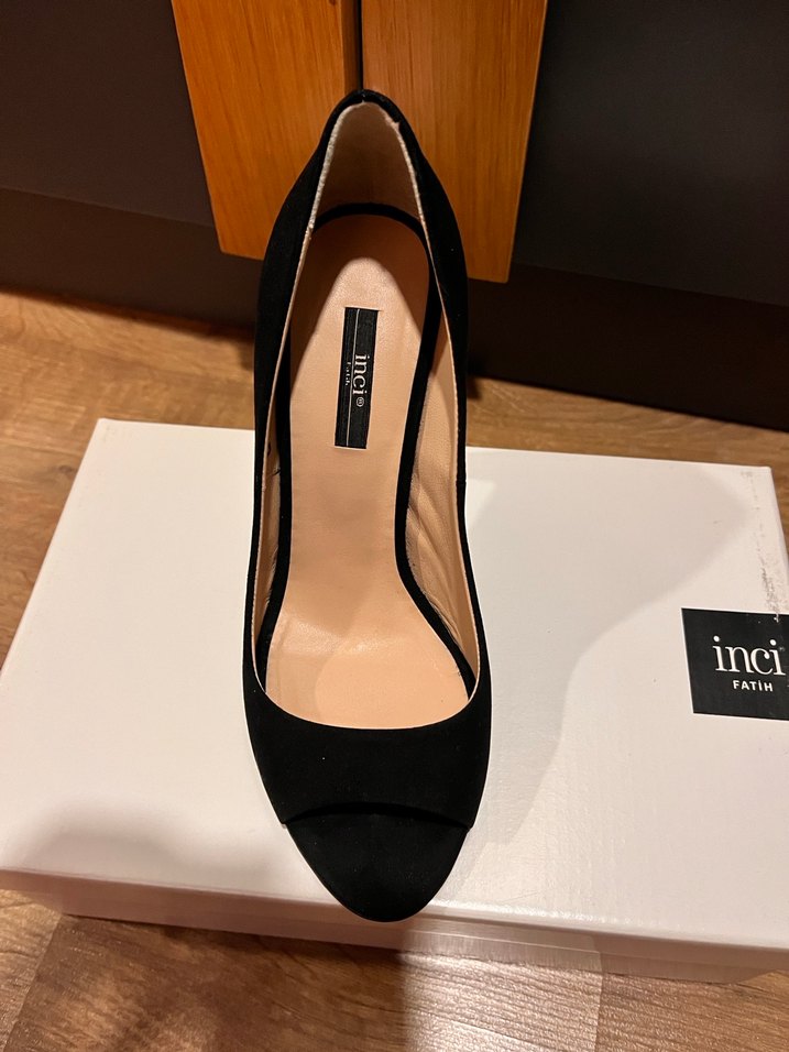 Klasik Siyah Stiletto - Görsel 2