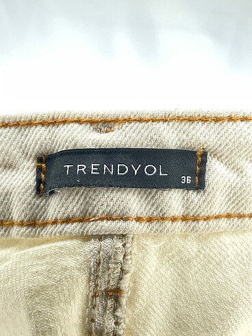 36 Beden çeşitli Renk Trendyol & Milla Jean / Kot %70 İndirimli.