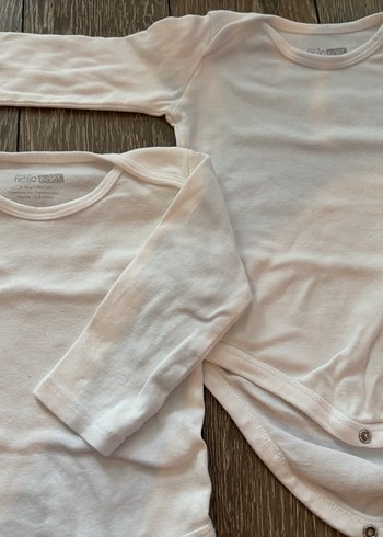 Beyaz bebek body zıbın 2 adet - Görsel 2