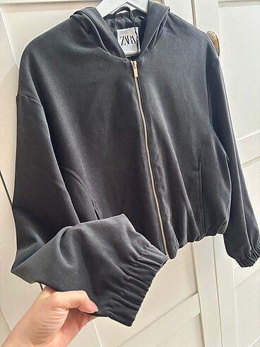 m Beden Zara Kapüşonlu Dokulu Bomber Ceket