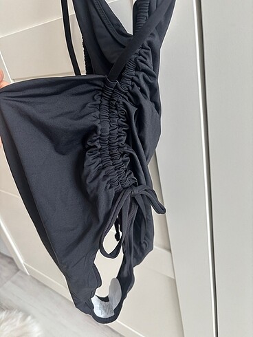 40 Beden H&M Siyah Büzgülü Mayo