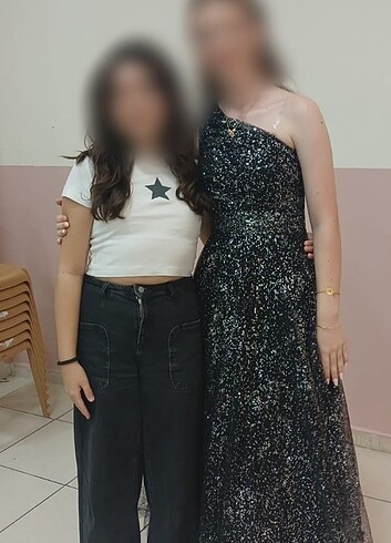 Çok şık pullu abiye