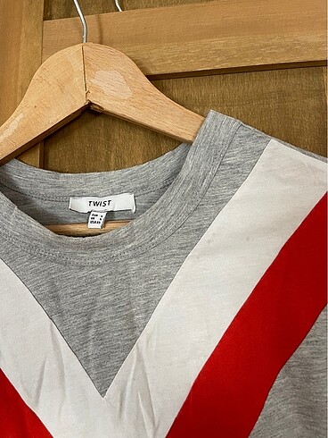 Twist Twist tshirt