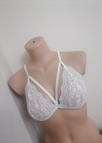 m Beden Beyaz Dantel Detaylı Bohem Bralet