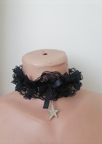 Beden Dantel Fiyonk Detaylı Siyah Gotik Kolye