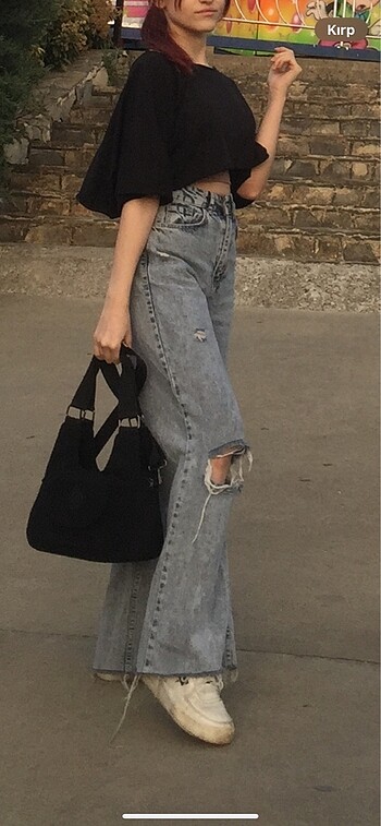 Yırtık kot jean