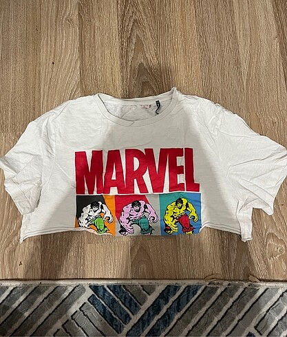 Bershka Bershka Kısa tshirt