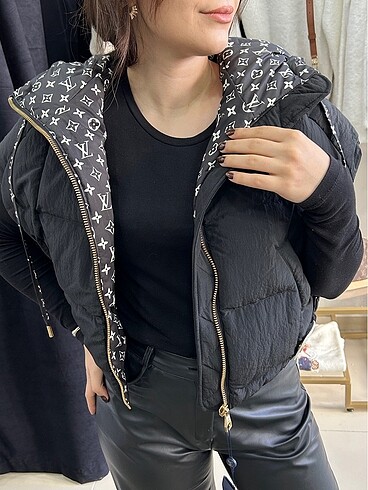 LouisVuitton yelek