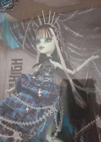 Beden Monster High Frankie