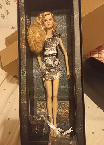 Beden Renk Integrity Toys Giselle Hello Lover