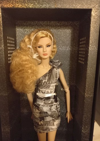 Beden Integrity Toys Giselle Hello Lover