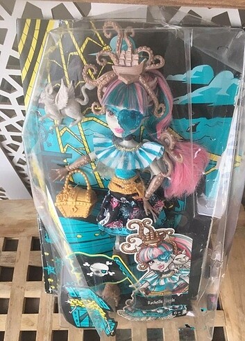  Beden Monster High Rochelle Shriekwrecked 