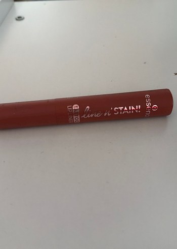 Dudak dövmesi Parlak Bej Ruj - Görsel 2