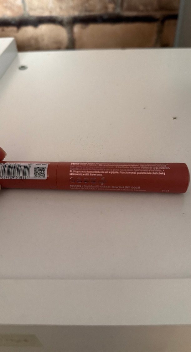 Dudak dövmesi Parlak Bej Ruj - Görsel 3