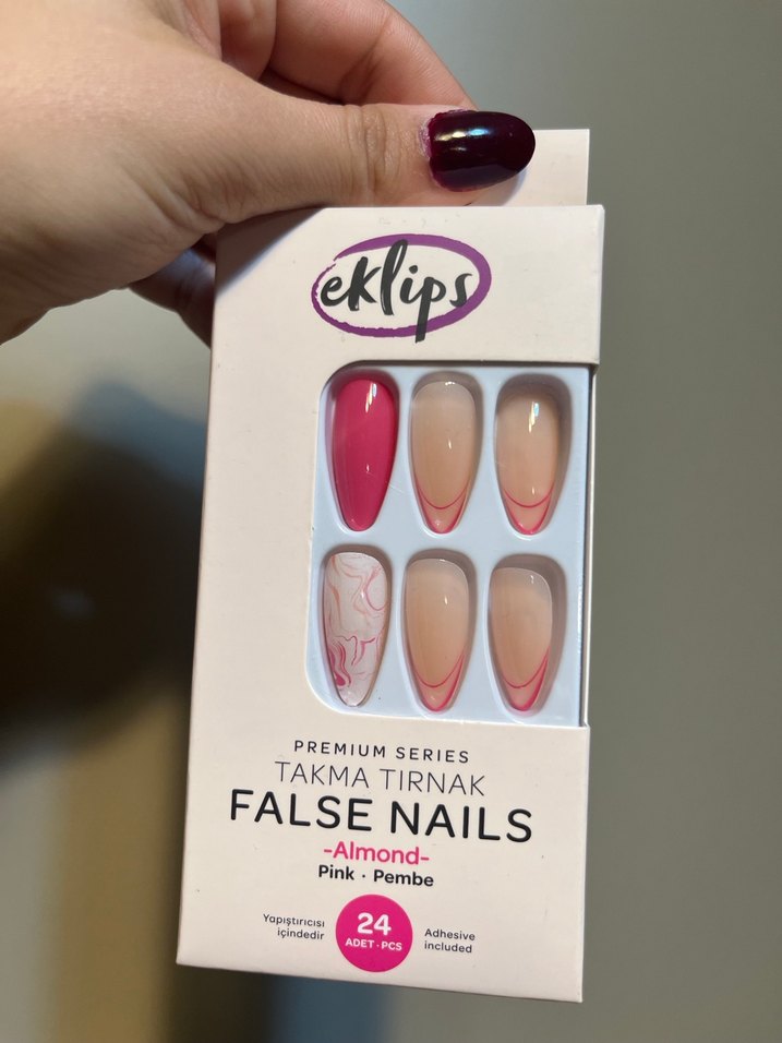 24 lü takma tırnak ( nail art ) - Görsel 2