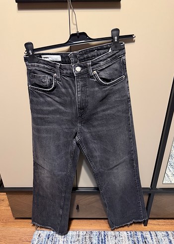 Zara Koyu Gri Yikamali Rahat Denim Jean