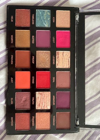 Revolution Pro Far Paleti - Görsel 2