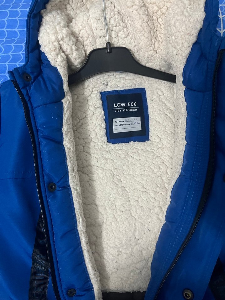 Erkek Çocuk Mavi Kemerli Ceket - Görsel 4