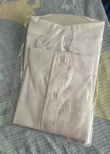 Düğmeli Beyaz Erkek Uzun Kollu Gömlek - Görsel 3