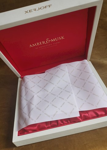 Beyaz Deri parfüm kutusu - Görsel 4