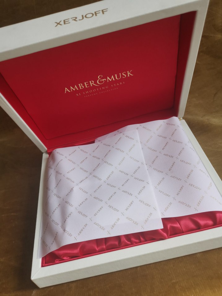 Beyaz Deri parfüm kutusu - Görsel 3