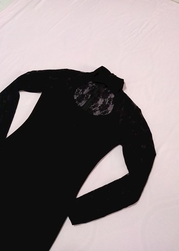 Dantel Detaylı Siyah Balıkçı Yaka Midi Elbise - Görsel 3