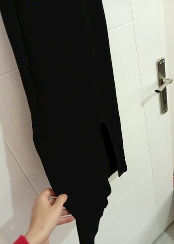 Siyah zincir Askılı Uzun Kadın Elbise - Görsel 2