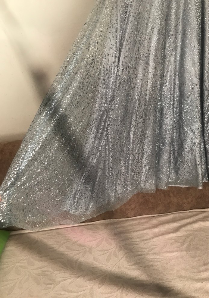 Uzun Kollu Gri Drapeli Kadın Abiye - Görsel 3