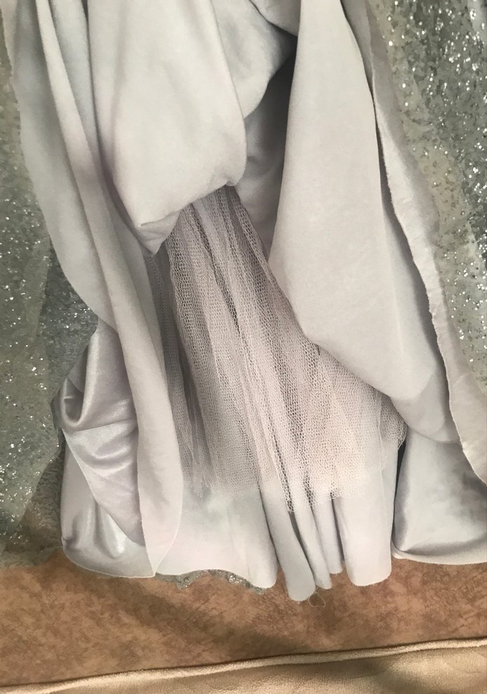 Uzun Kollu Gri Drapeli Kadın Abiye - Görsel 5