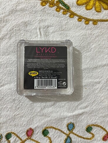 Gratis lykd 4?lü far paleti yeni etiketli - Görsel 2