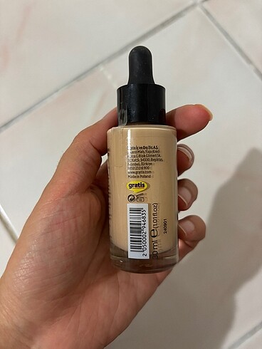 Gratis lykd glow perfector 4'ü 1 arada fondöten etiketli ürün hi - Görsel 3