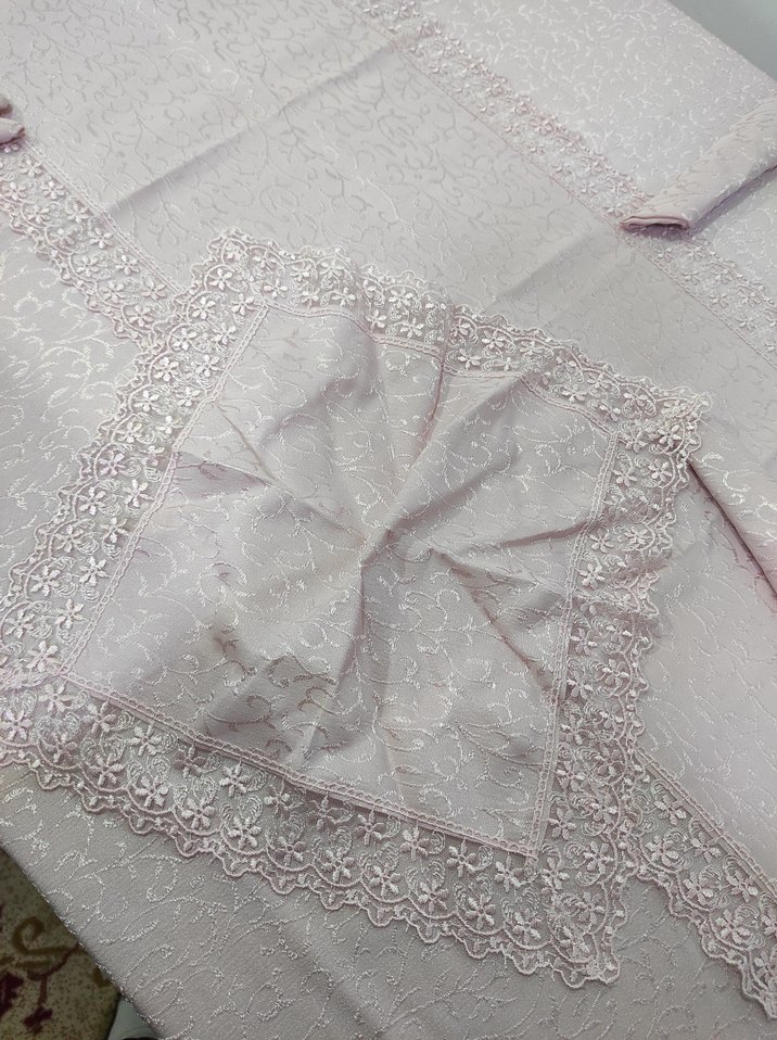 Nakışlı Pembe Masa Örtüsü - Görsel 5